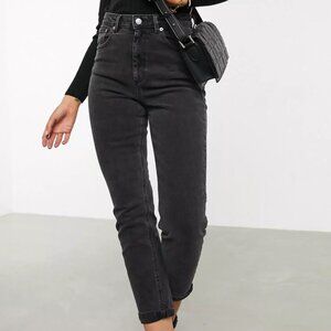 ASOS Design high rise 'slim' mom jeans - washed black - W26 L30